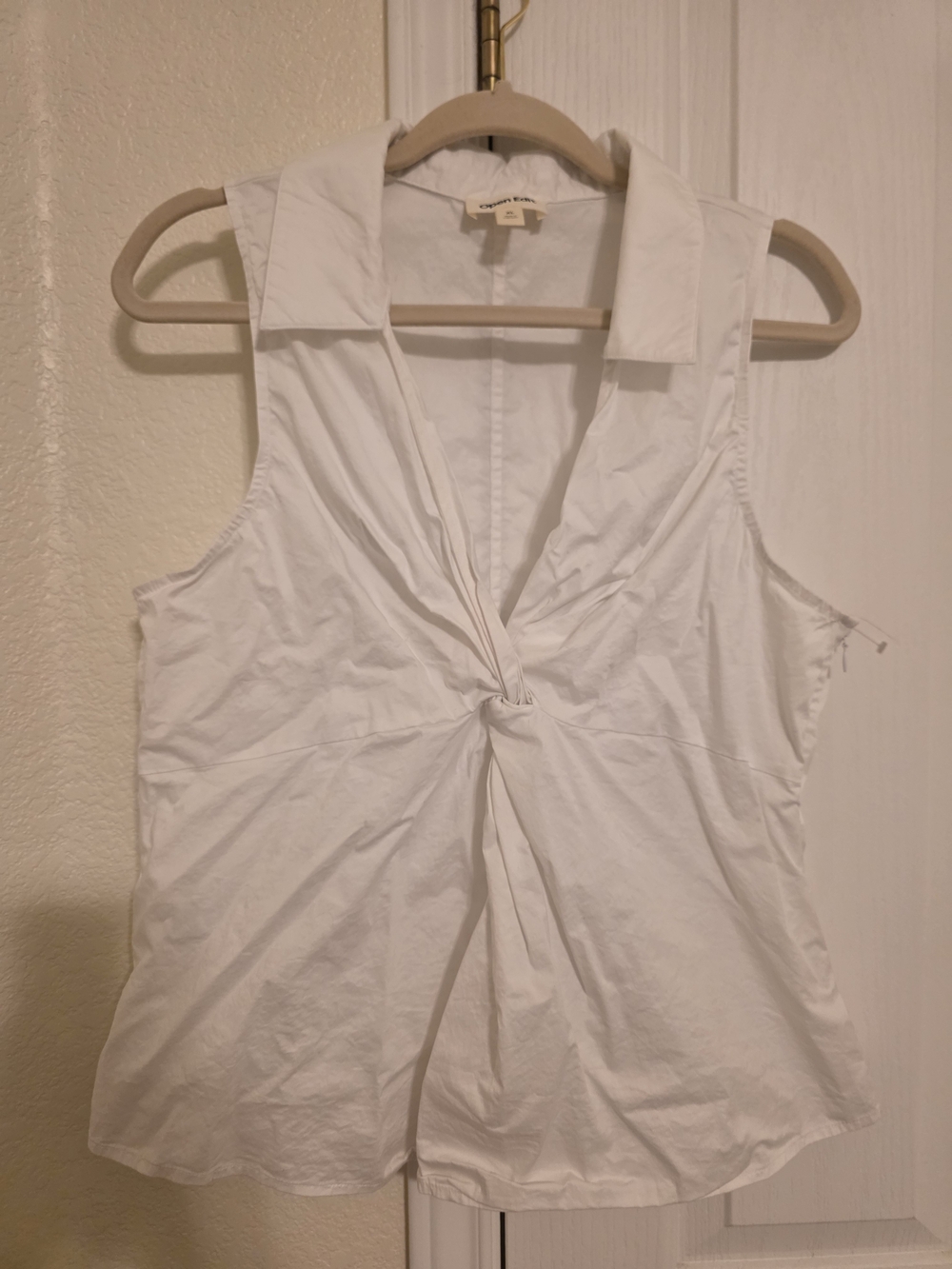 Open Edit Nordstrom White Sleeveless Twist Front V-Neck Blouse - Size XL